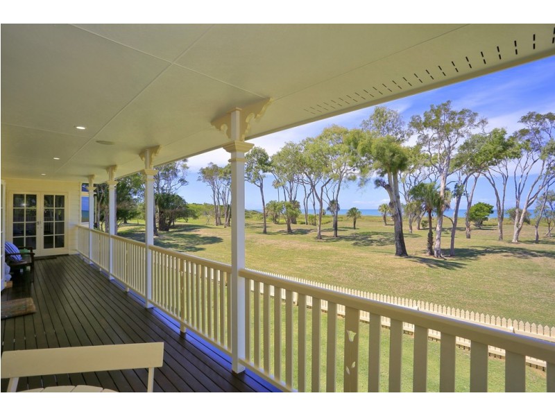 250 Sylvan Drive, Moore Park Beach QLD 4670