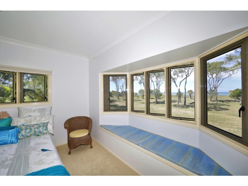 250 Sylvan Drive, Moore Park Beach QLD 4670