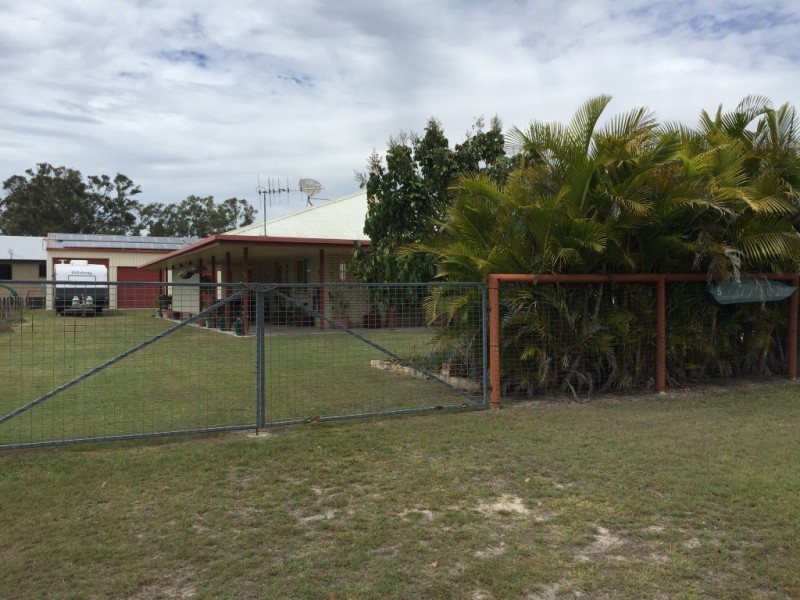Buxton QLD 4660