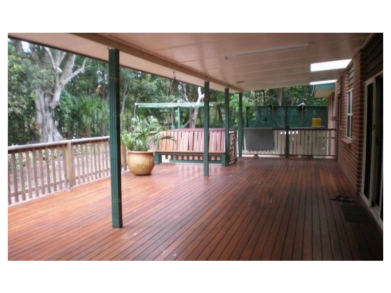 Moore Park Beach QLD 4670