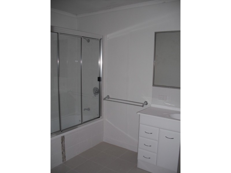 Walkervale QLD 4670