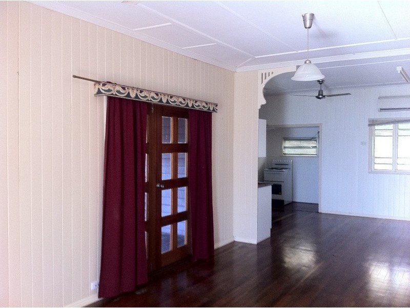 Svensson Heights QLD 4670