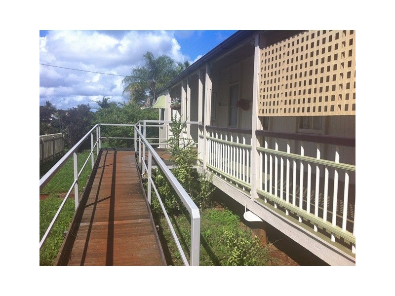 4 Noakes, Childers QLD 4660