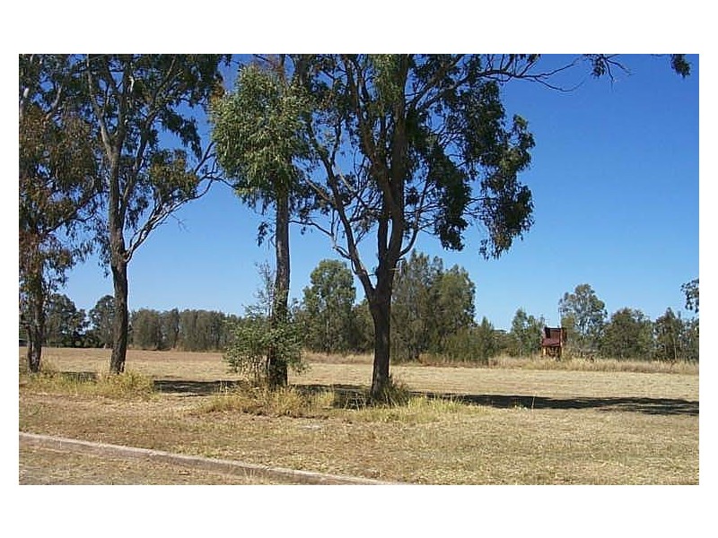 7 Lawrence Street, Bundaberg North QLD 4670