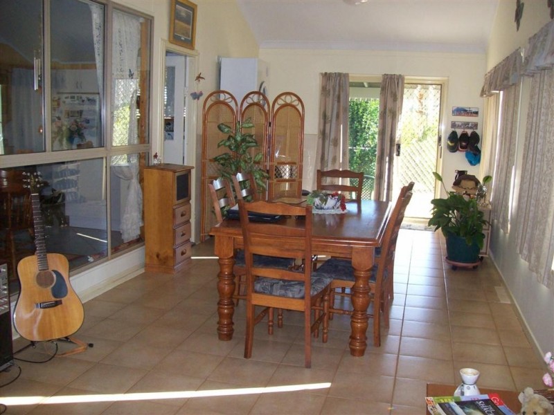 Redridge QLD 4660