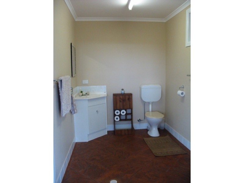 Buxton QLD 4660