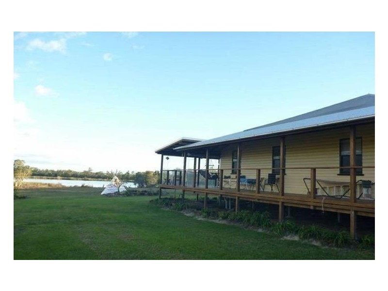 Alloway QLD 4670