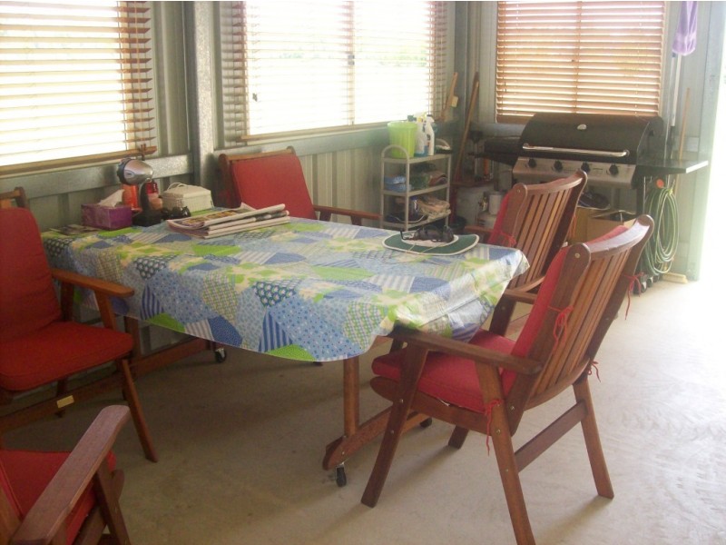 Redridge QLD 4660