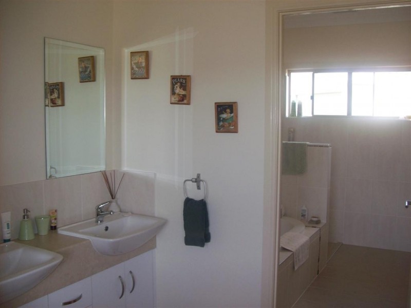 Apple Tree Creek QLD 4660