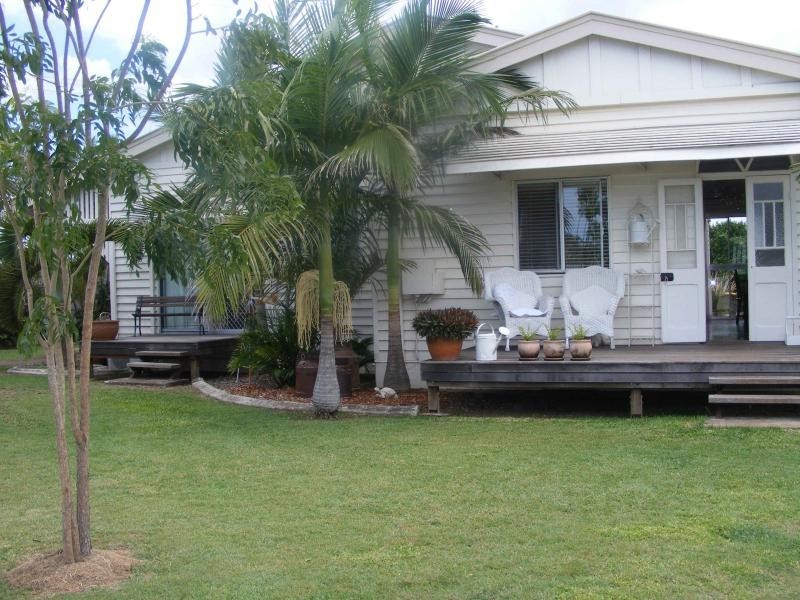 Walkervale QLD 4670
