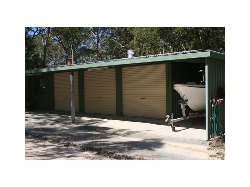 115 Bootmaker Dr, Agnes Water QLD 4677