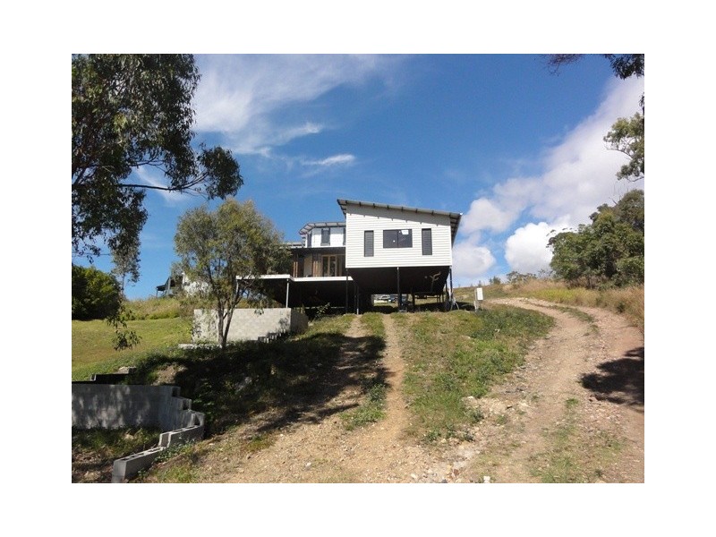 13 Bayview Cl, Agnes Water QLD 4677