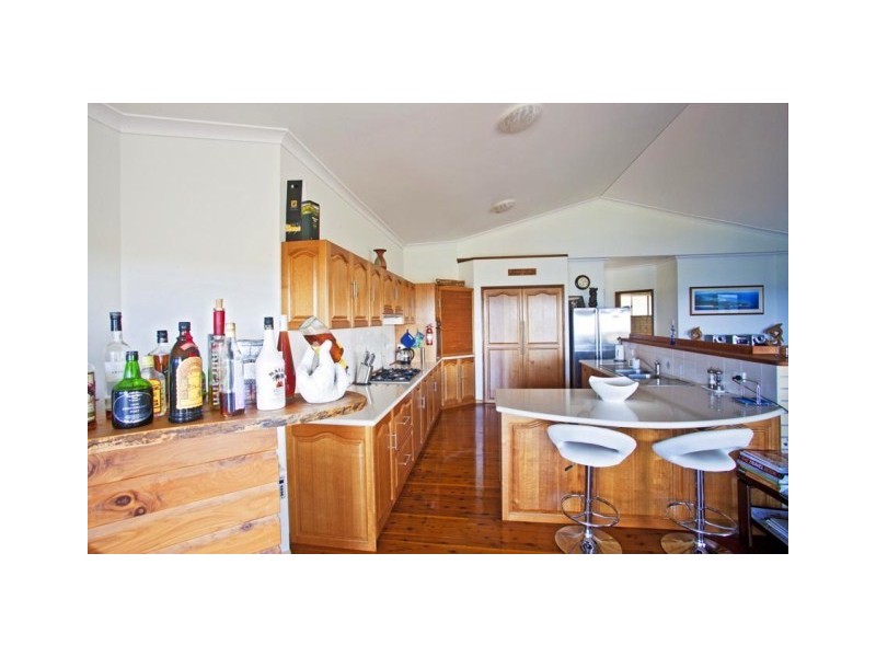 8 Ocean Dr, Seventeen Seventy QLD 4677