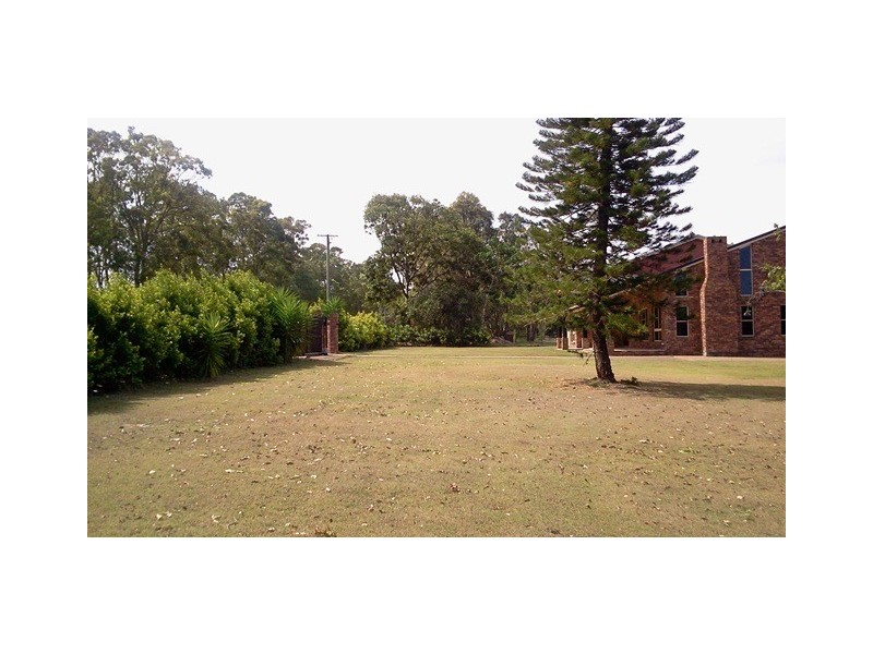 26 DOUBLE-D, Branyan QLD 4670