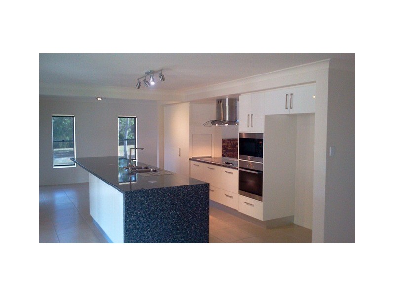 26 DOUBLE-D, Branyan QLD 4670