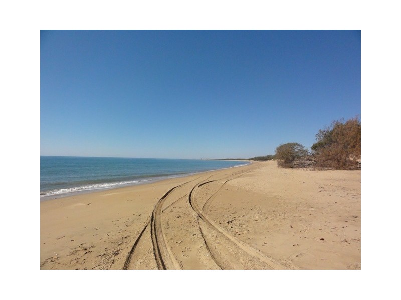 102 Rules Beach Rd, Rules Beach QLD 4674