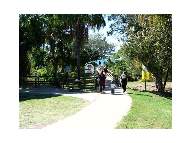 5-6 Agnes Street, Agnes Water QLD 4677