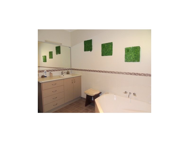 Captain Creek QLD 4677