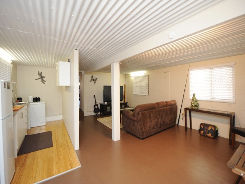 West Gladstone QLD 4680