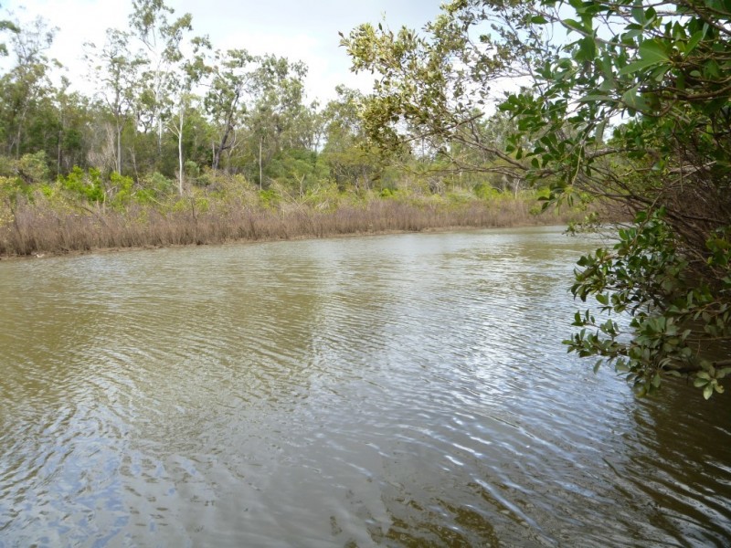 Isis River QLD 4660