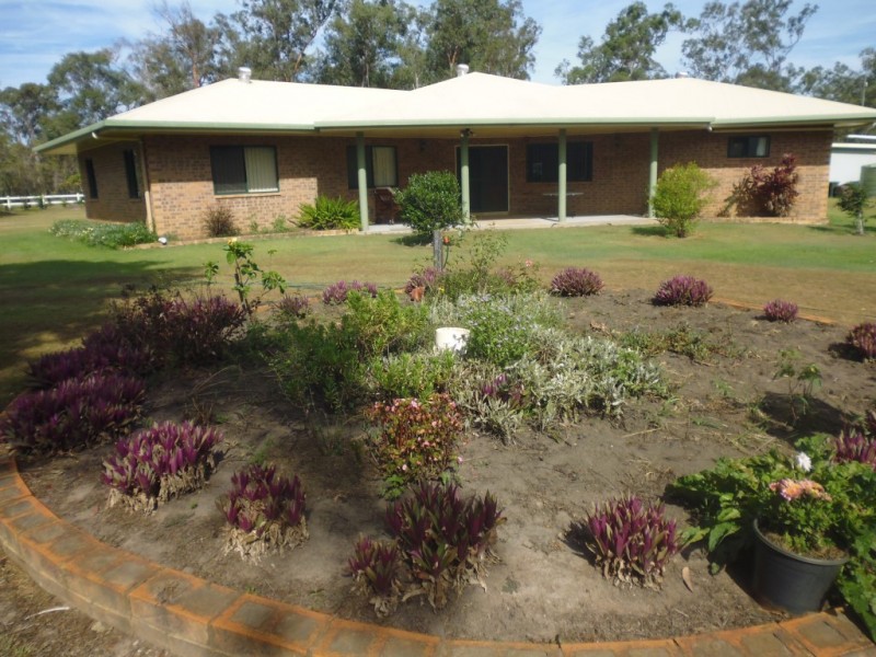 Buxton QLD 4660
