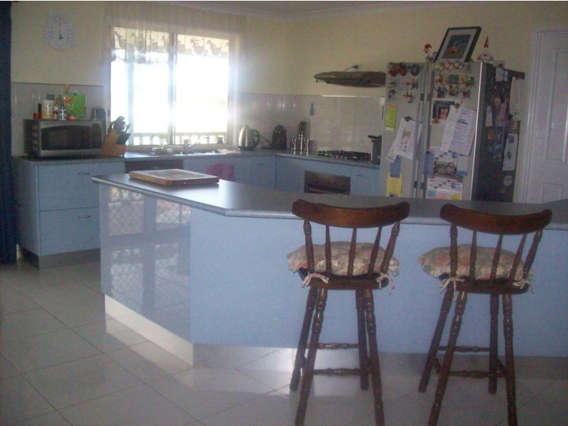 Buxton QLD 4660