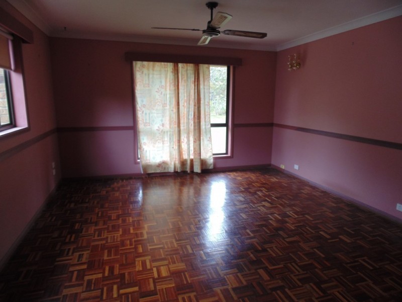 Buxton QLD 4660
