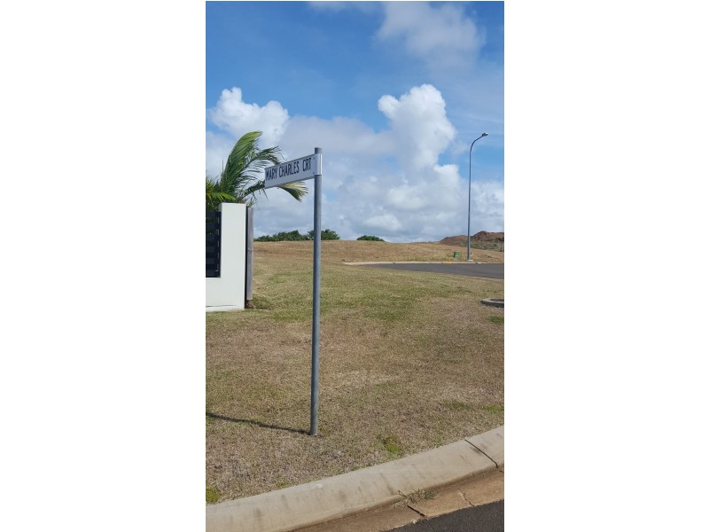 L1-14 Hilltop Ave, Qunaba QLD 4670