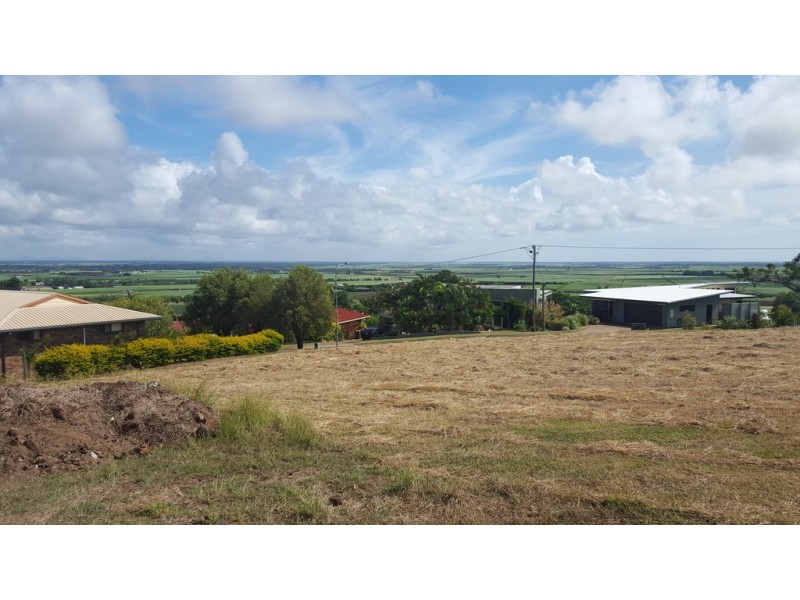 L1-14 Hilltop Ave, Qunaba QLD 4670
