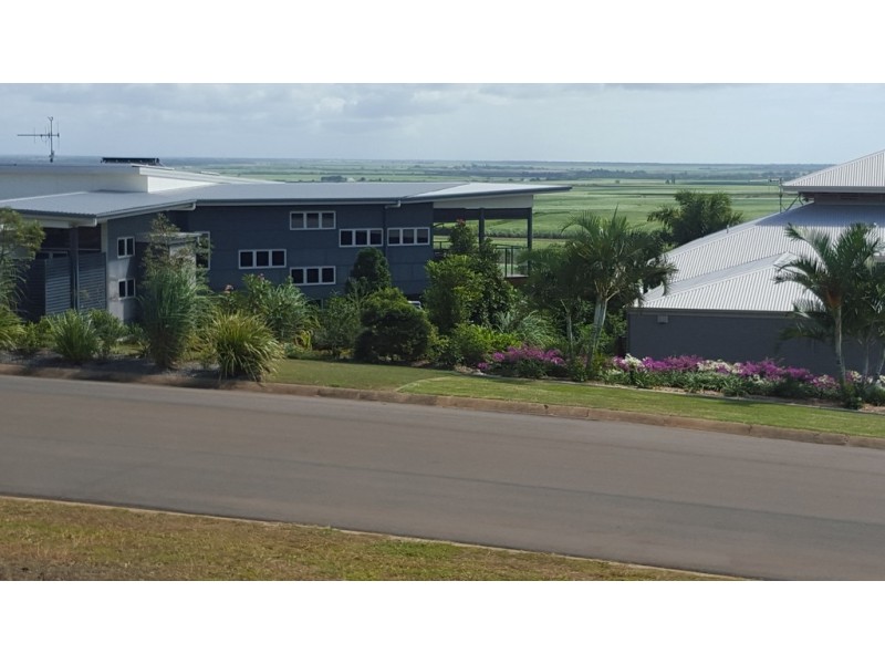 L1-14 Hilltop Ave, Qunaba QLD 4670