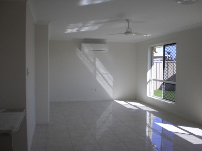 Avenell Heights QLD 4670