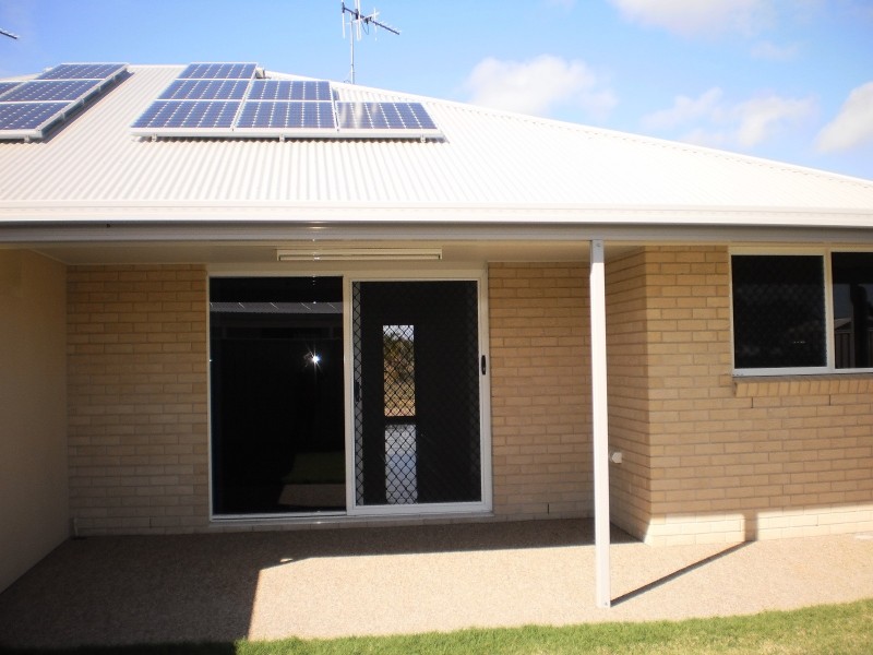 Avenell Heights QLD 4670