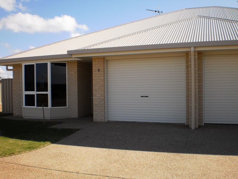 Avenell Heights QLD 4670