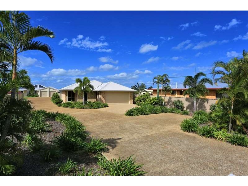 Avenell Heights QLD 4670