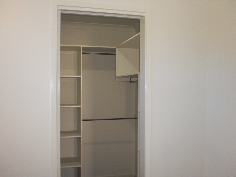 Avenell Heights QLD 4670