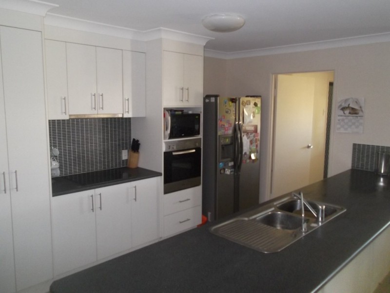Redridge QLD 4660