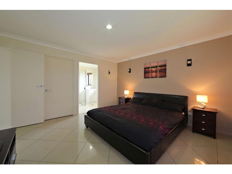 Redridge QLD 4660