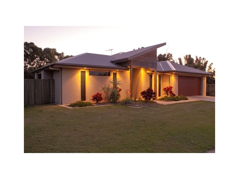 10 Amronel, Innes Park QLD 4670