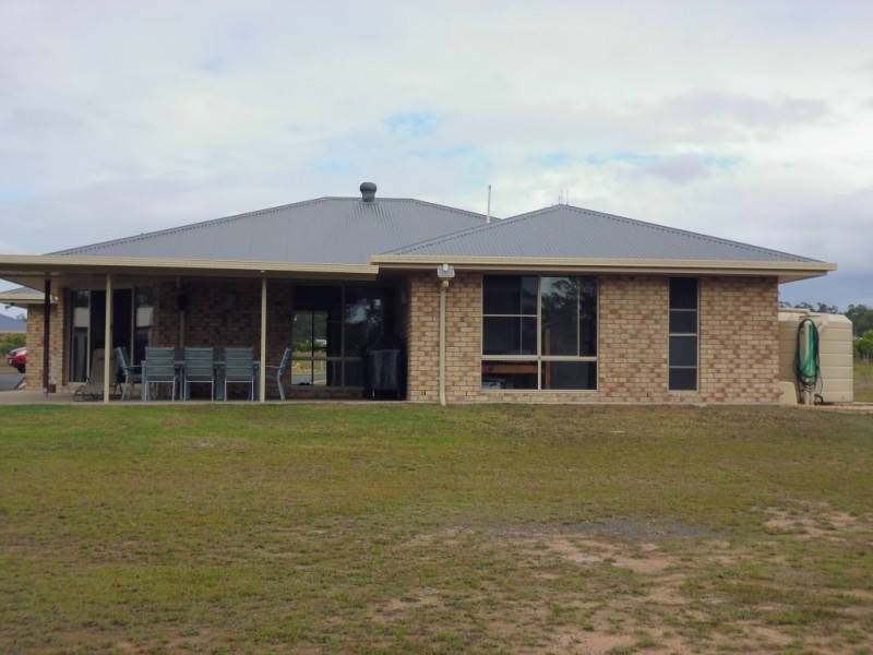 27 Yalla Lane, Redridge QLD 4660