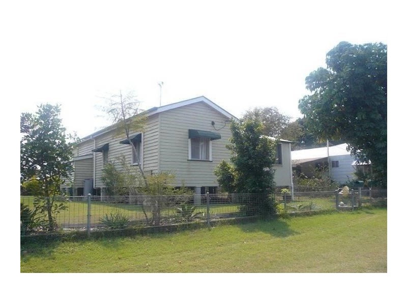 5 GAVIN STREET, Bundaberg North QLD 4670