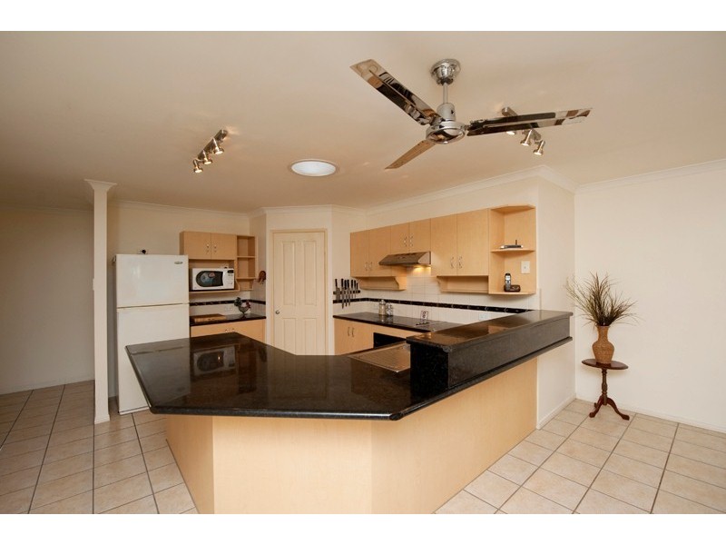 82 Hampton drive, Tannum Sands QLD 4680