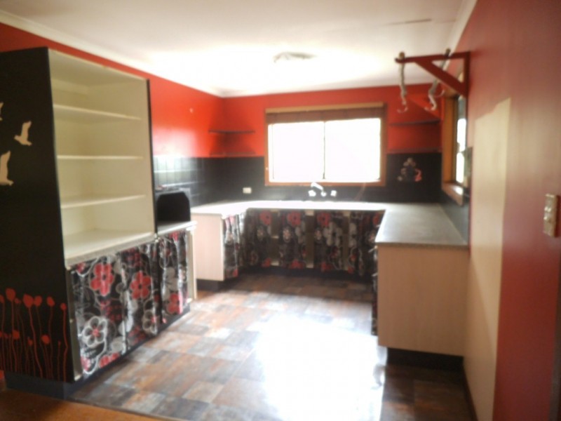 122 Foleys Road, Childers QLD 4660