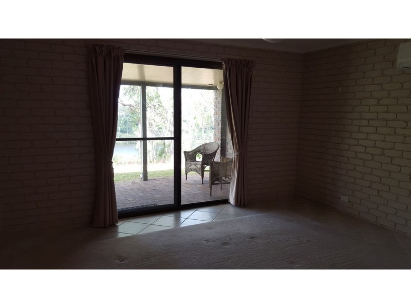 385 Walkers Road, South Bingera QLD 4670