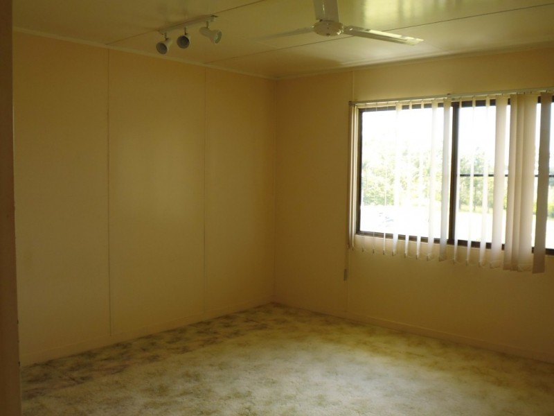 Buxton QLD 4660