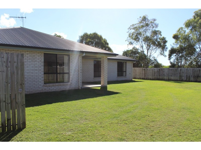 9 Hopton Place, Bundaberg North QLD 4670