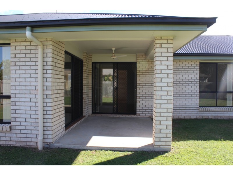 9 Hopton Place, Bundaberg North QLD 4670