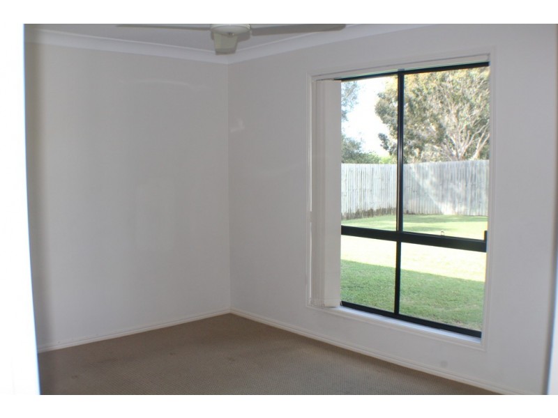 9 Hopton Place, Bundaberg North QLD 4670