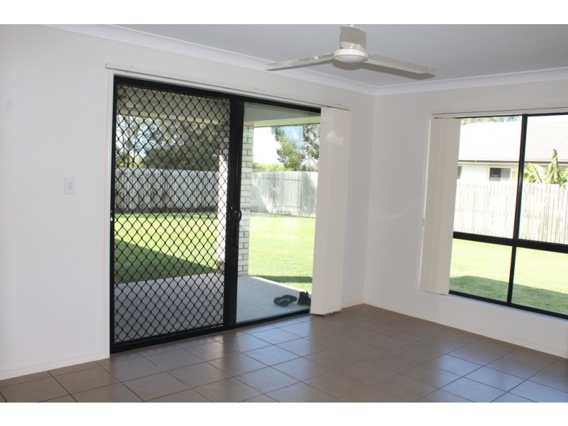 9 Hopton Place, Bundaberg North QLD 4670