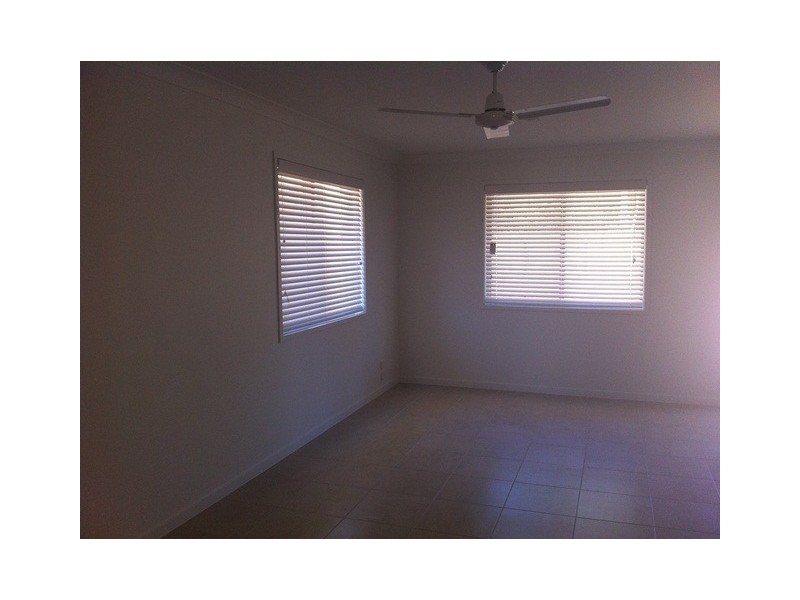 Moore Park Beach QLD 4670
