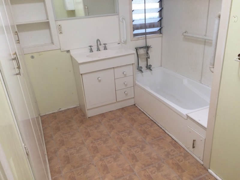 34 Loeskow, Bundaberg North QLD 4670